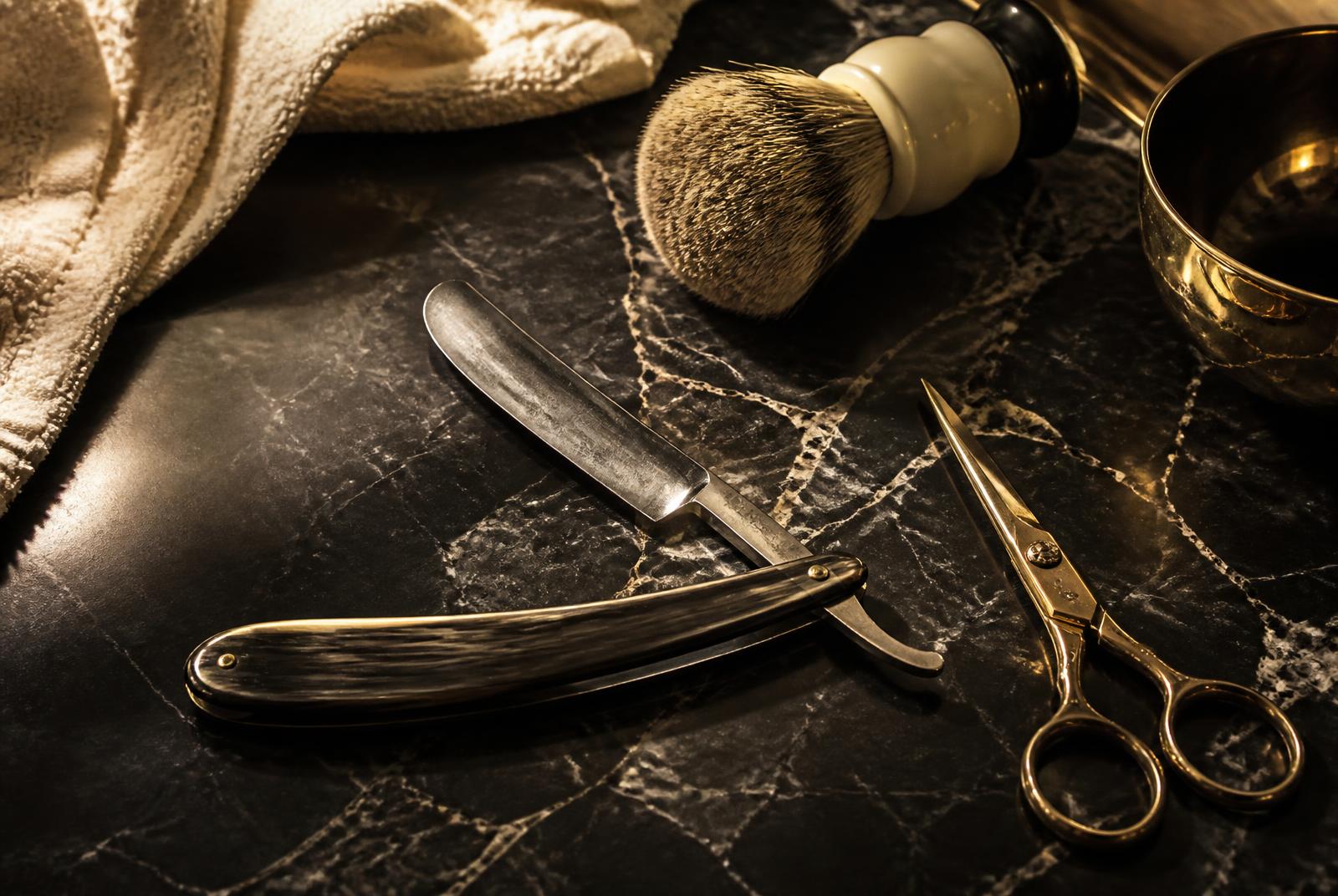 Outils de barbier vintage